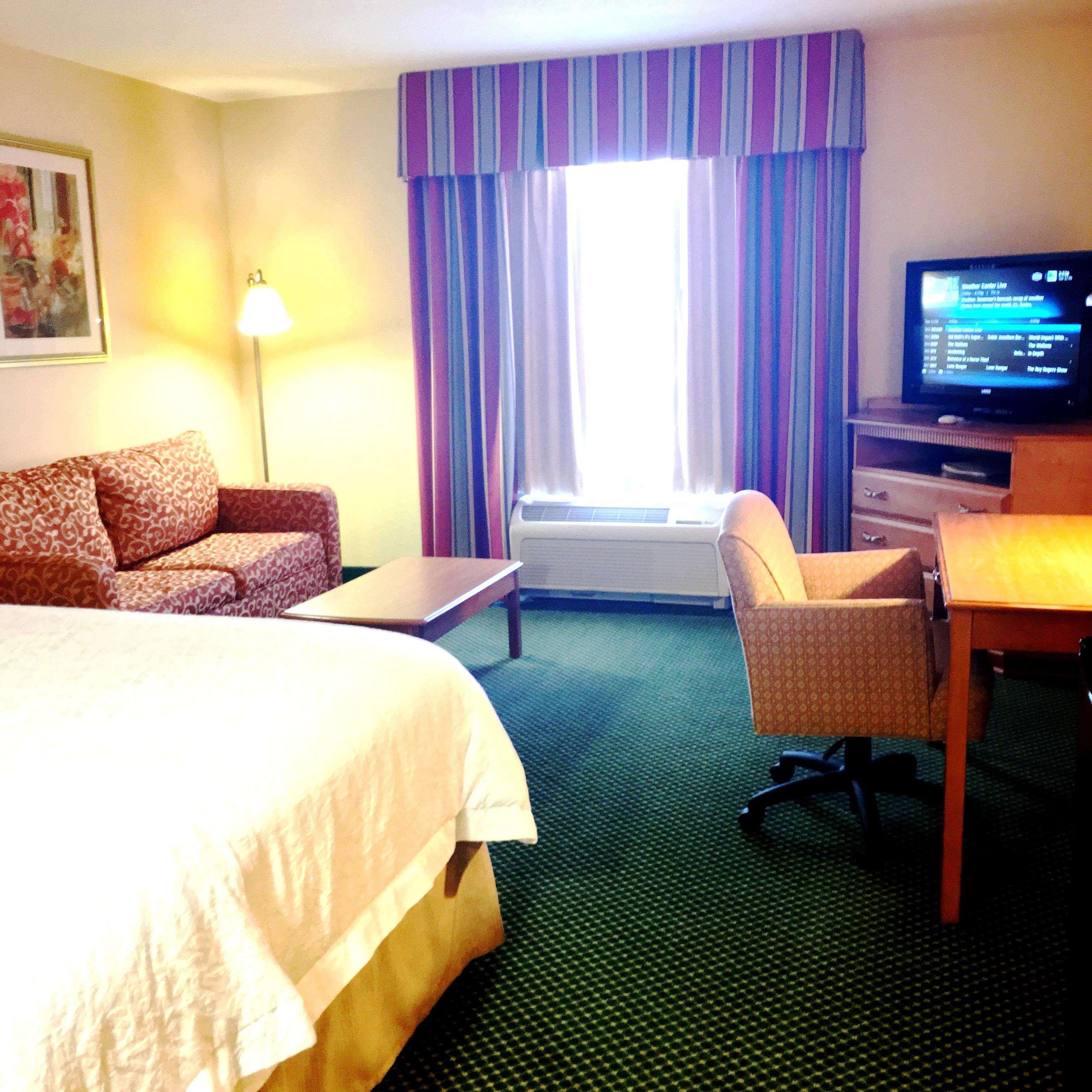 Hampton Inn Hays-North Of I-70 Exterior foto